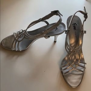 WORN ONCE Silver Strappy Kitten Heel